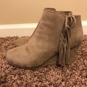 Girls faux suede ankle boot
